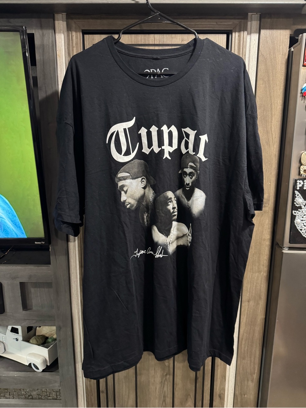 Black Tupac Graphic Short Sleeve Tee